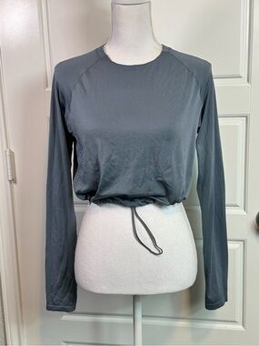 Gymshark Seamless Long Sleeve Cropped Eyelet Detailing Drawstring Blouse Size S